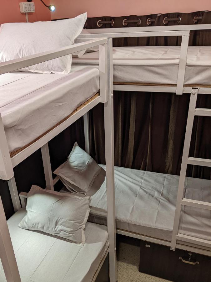 Hostel Guten Tag *