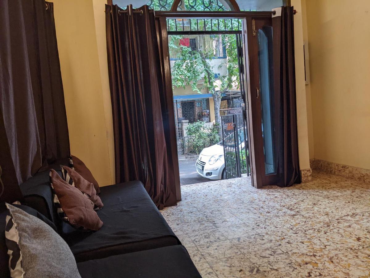 Guten Tag Hostel Kolkata